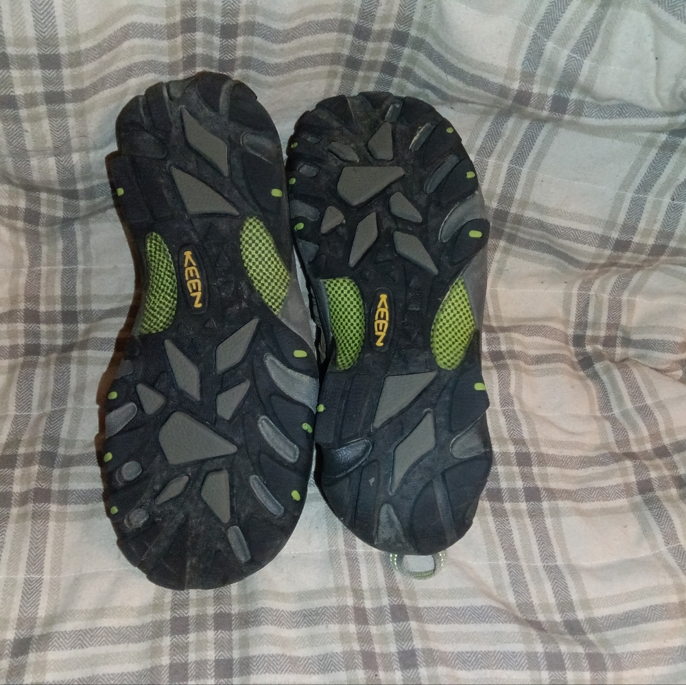Keen Women's Voyageur Hiking Shoes Sz8.5 View 3